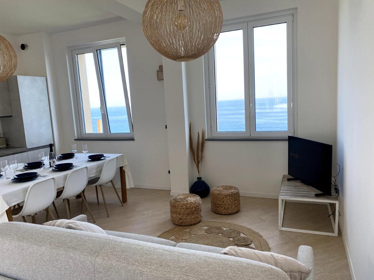 Incanto Sul Mare Con Enorme Terrazza E Piscina Cervo Bagian luar foto